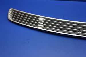 Mercedes-Benz C W203 Grille calandre de capot W203