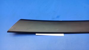 Mercedes-Benz S W140 Rivestimento modanatura del vetro della portiera posteriore 1407350671