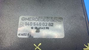 Mercedes-Benz S W140 Drošinātāju Kastes vāciņš 1040041406