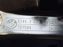 BMW 7 E65 E66 Element deski rozdzielczej / dół 7020772