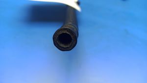 Mercedes-Benz S W140 Fuel line pipe W140