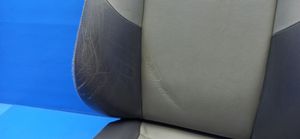 Chrysler Crossfire Переднее сиденье пассажира CROSSFIRE