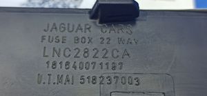 Jaguar XJ X308 Блок предохранителей LNC2822CA