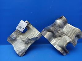 Mercedes-Benz E C207 W207 Bouclier thermique d'échappement A2046802822