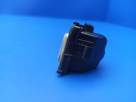 Mercedes-Benz E W211 Element lusterka bocznego drzwi przednich 2038200259