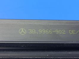 Mercedes-Benz C W204 Gumowa uszczelka szyby drzwi tylnych A2047350304