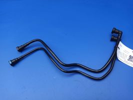 Mercedes-Benz C W204 Tuyau d'alimentation conduite de carburant A2044760826