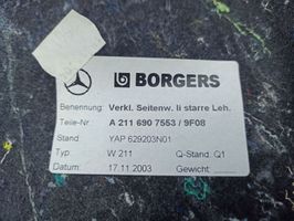 Mercedes-Benz E W211 Rivestimento pannello inferiore del bagagliaio/baule A2116907553