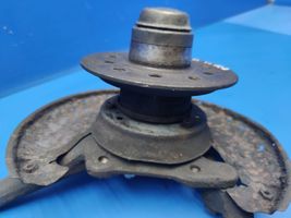 Mercedes-Benz S W126 Front wheel hub W126