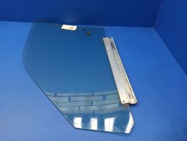 Jaguar XJ X308 Front door window glass four-door E1143R00002