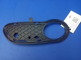 Mercedes-Benz C W203 Grille antibrouillard avant A2038851023