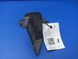 Mercedes-Benz C W203 Supporto pompa ABS A2034310240