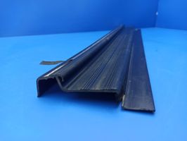 Mercedes-Benz S W126 Side skirt front trim W126