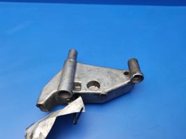 Mercedes-Benz S W140 Support de pompe de direction assistée 6062360030