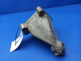 Mercedes-Benz C W203 Engine mounting bracket A2712230904