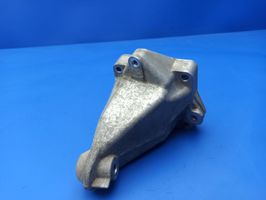 Mercedes-Benz C W203 Engine mounting bracket A2712230904