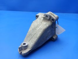 Mercedes-Benz C W203 Engine mounting bracket A2712230904