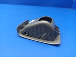 Mercedes-Benz C W204 Couverture ISOFIX A2046800136