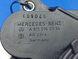 Mercedes-Benz CLK A209 C209 Öljyn huohotinsäiliö A6110160334