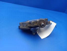 Mercedes-Benz B W245 Alipainepumppu A6402300465