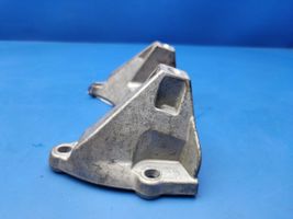 Mercedes-Benz CLS C218 X218 Supporto di montaggio scatola del cambio A2052420340