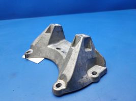 Mercedes-Benz CLS C218 X218 Supporto di montaggio scatola del cambio A2052420340