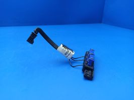 Mercedes-Benz C W204 Amplificateur d'antenne A2048270548