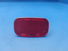 Mercedes-Benz E W211 Luce interna per portiera posteriore A2118250510