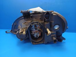 Mercedes-Benz ML W163 Lampa przednia 1638200049