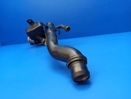 Mercedes-Benz E W211 Tubo e bocchettone per riempimento serbatoio del carburante A2114703520