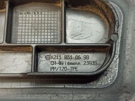 Mercedes-Benz CLS C219 Guarnizione compartimento motore A2118310698