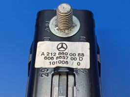 Mercedes-Benz E W212 Moteur de réglage de ceinture de sécurité A2128600088