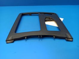 Mercedes-Benz E C207 W207 Rivestimento in plastica cornice della leva del cambio A2046800207