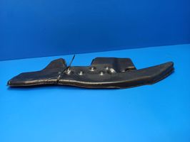 Mercedes-Benz E C207 W207 Rivestimento dell’estremità del parafango A2078851037