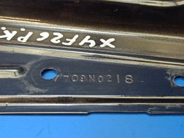 BMW X4 F26 Support de montage de pare-chocs avant 7709N0218