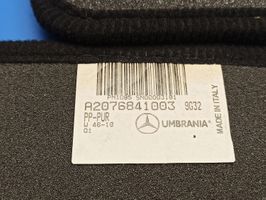 Mercedes-Benz E C207 W207 Auton lattiamattosarja A2076801748