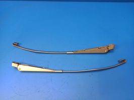 Mercedes-Benz COMPAKT W115 Front wiper blade arm W115