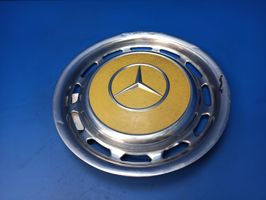 Mercedes-Benz COMPAKT W115 R14-pölykapseli W114