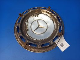 Mercedes-Benz COMPAKT W115 R14 wheel hub/cap/trim W114