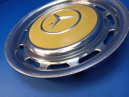 Mercedes-Benz COMPAKT W115 Enjoliveurs R14 W114