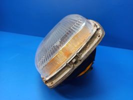 Mercedes-Benz COMPAKT W115 Phare frontale W114