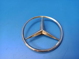 Mercedes-Benz COMPAKT W115 Emblemat / Znaczek tylny / Litery modelu 