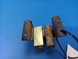 Rolls-Royce Silver Spirit Verteiler / Ventilblock Luftfederung OIL