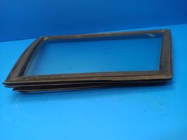 Jaguar XJS Rear side window/glass DGM31800