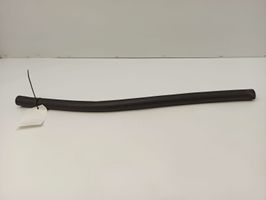 Mercedes-Benz E W211 Tubo flessibile della linea di scarico acqua A2118300025