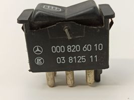 Mercedes-Benz COMPAKT W115 Przycisk / Przełącznik ogrzewania szyby przedniej / czołowej 0008206010