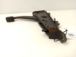 Mercedes-Benz 250 280 C CE W114 Handbrake/parking brake lever assembly 840257