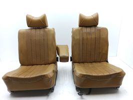 Mercedes-Benz 250 280 C CE W114 Set interni 