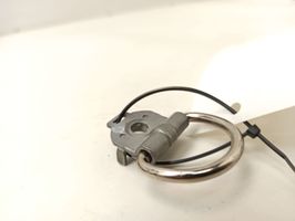 Mercedes-Benz C W204 Tie down hook / loop 