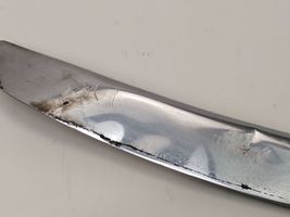 Mercedes-Benz S W116 Rivestimento passaruota anteriore 